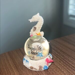 Alvin’s Island Seahorse Panama City Beach Snow Globe